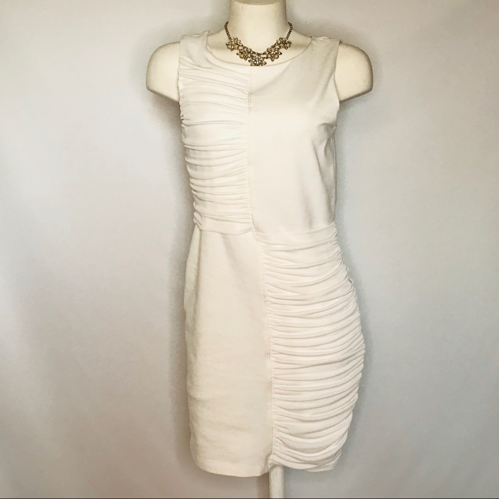 BCBG MaXazria Off white Dress